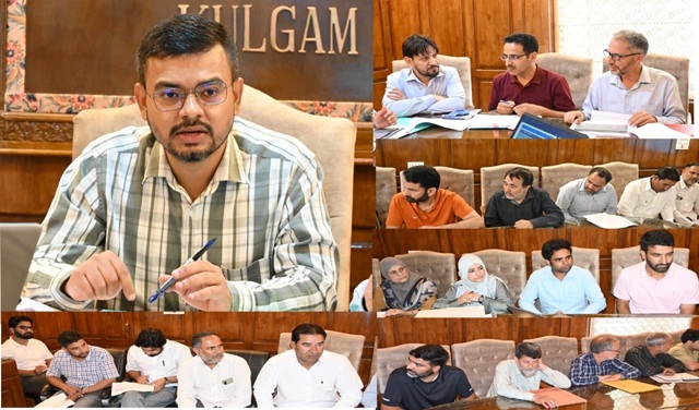 'DDC Kulgam directs Zonal Education Officers to conduct regular field visits'